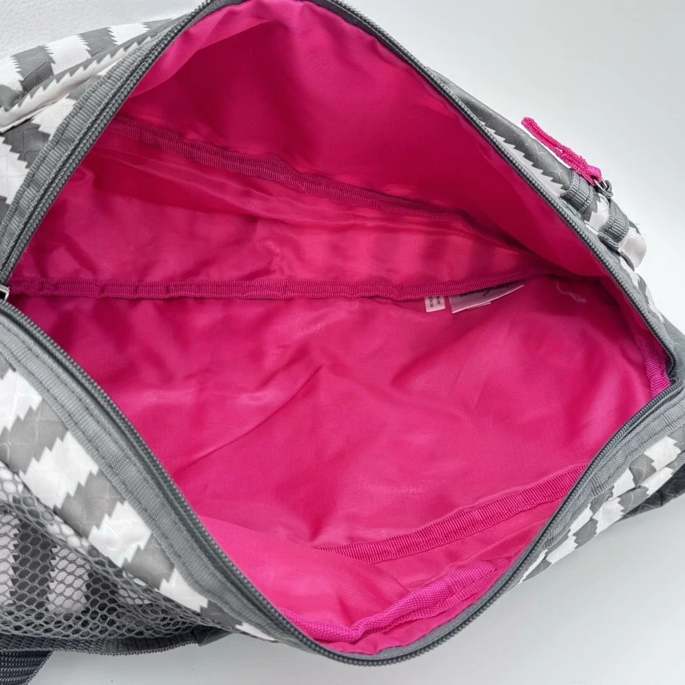 Thirty One Sling Backpack Gray White Chevron Stripe Crossbody Bag Pink Accents